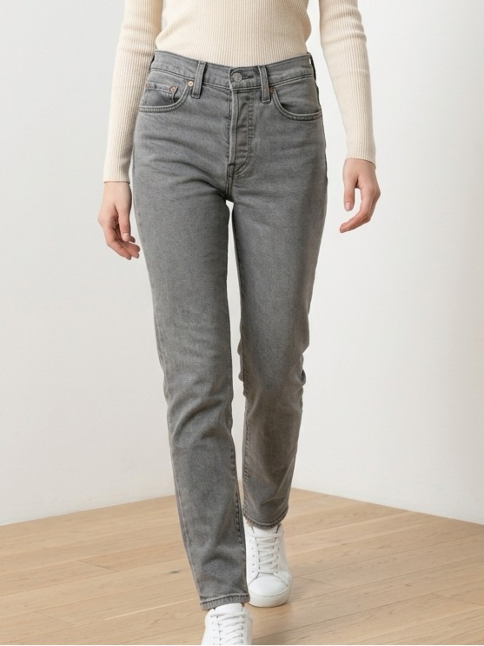 Levi's Wedgie Straight Jeans Women 24 Grey Wash 34964 High Rise Button Fly